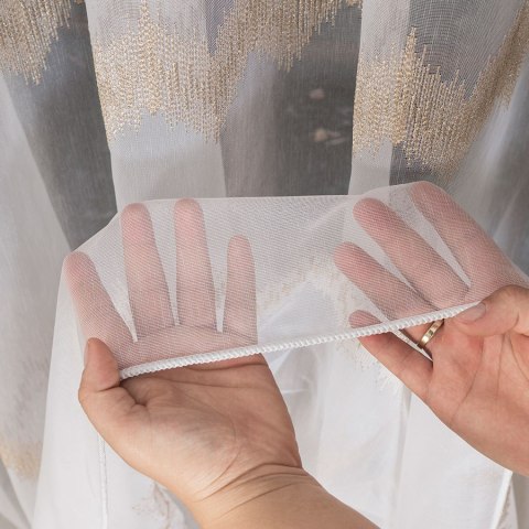 Firanka haftowana, pasowa z ołowianką, wys.280cm, kolor biały ze złotym 112750/OLO/004/000280/1