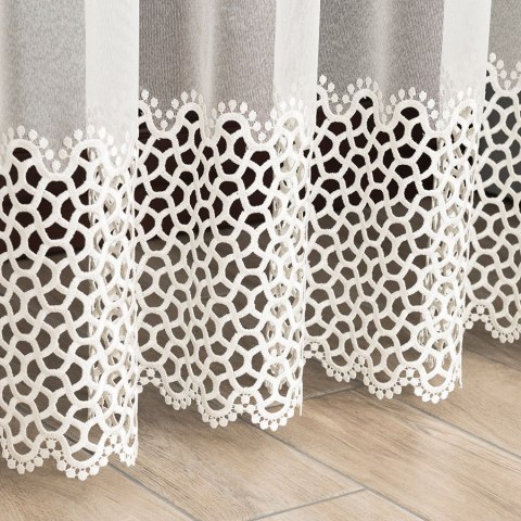 Firanka z aplikacją na markizecie, pasowa, wys. 280cm, kolor kremowy 008897/433/012/000280/1