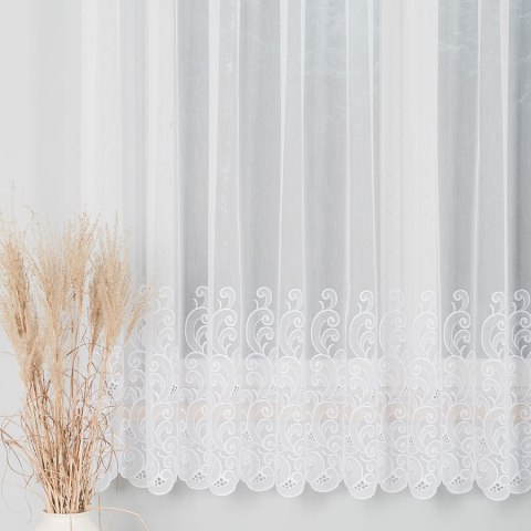 Firanka haftowana ze wzorem na samym dole, wys. 180cm, kolor biały 926122/000/001/000180/1