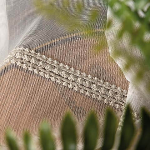 LINUS Firanka haftowana, wysokość 300cm, kolor offwhite ze złotym z błyskiem 043203/000/014/000300/1