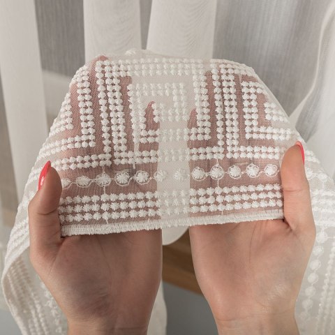 Firanka haftowana ze złotym błyskiem, wys. 160cm, kolor 012 kremowy 127195/768/012/000160/1