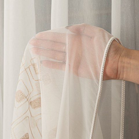 Firanka haftowana, pasowa, wys. 280cm, kolor 012 kremowy 224128/955/012/000280/1