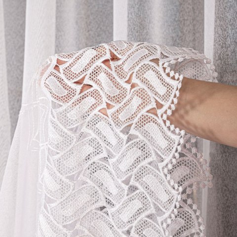 Firanka z aplikacją na markizecie, pasowa, wys. 280cm, kolor biały 081928/433/001/000280/1