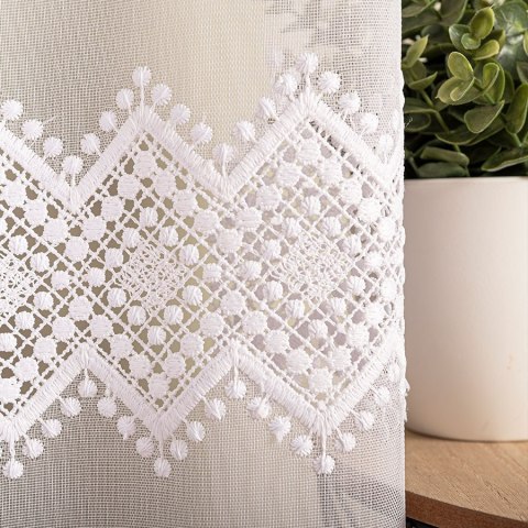 Firanka z aplikacją, pasowa na markizecie, wys. 175cm, kolor biały 009377/178/001/000175/1