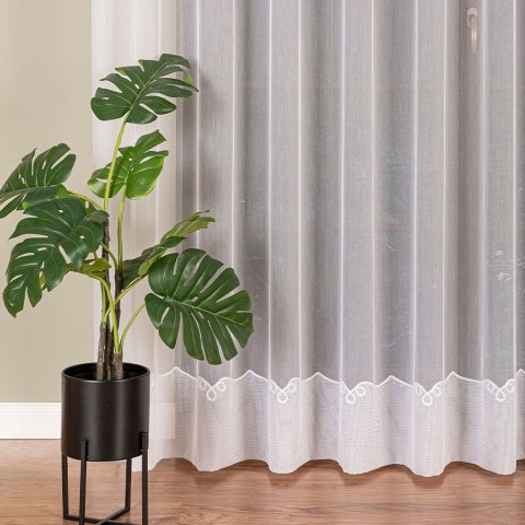 Firanka haftowana ze wzorem na samym dole, wys. 300cm, kolor biały z białym haftem 009505/768/001/000300/1