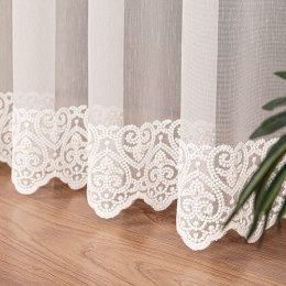 Firanka haftowana ze wzorem na samym dole, wys. 300cm, kolor 010 offwhite 127677/768/010/000300/1
