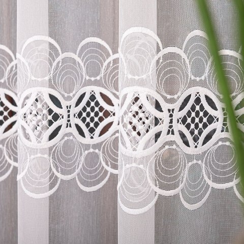 Firanka z aplikacją, pasowa na markizecie, wys. 175cm, kolor biały 112955/433/001/000175/1