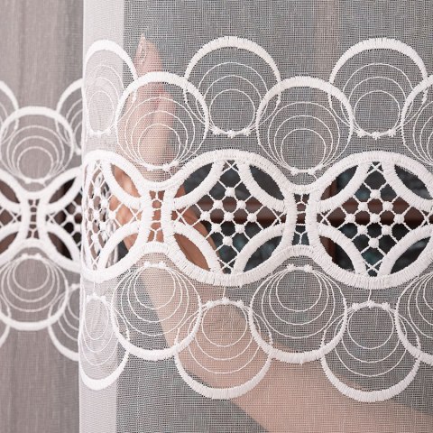 Firanka z aplikacją, pasowa na markizecie, wys. 175cm, kolor biały 112955/433/001/000175/1