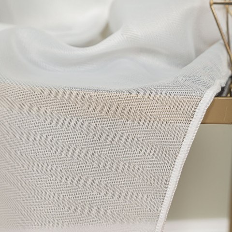 Firanka fantazyjna w jodełkę, z ołowianką, wys. 300cm, kolor biały 019303/OLO/001/000300/1