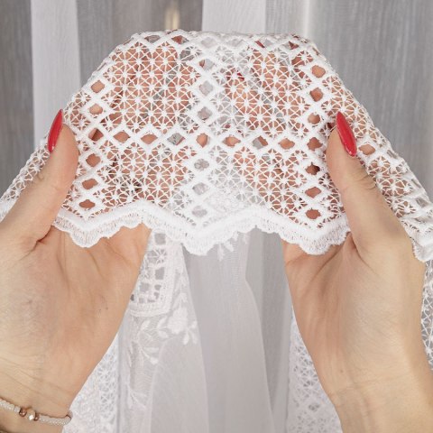 Firanka haftowana z aplikacją, wys. 290cm, kolor biały 006260/MIR/001/000290/1