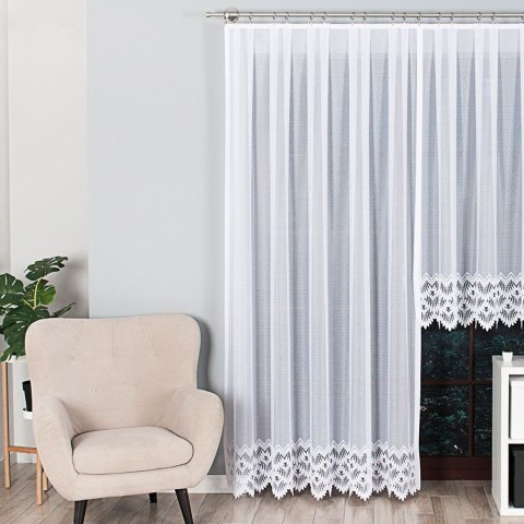 FELICJA Firanka żakardowa gotowa ze wzorem na samym dole , 250x200cm, kolor biały 018989/FBP/0