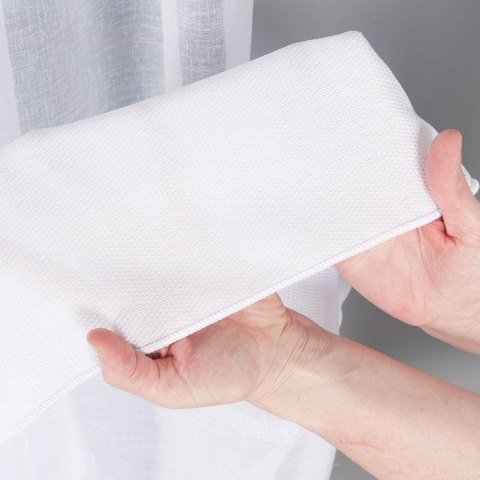 Firanka fantazyjna ze wzorem na samym dole z ołowianką, wys. 330cm, kolor biały ze srebrnym pasem 000641/000/001/000330/