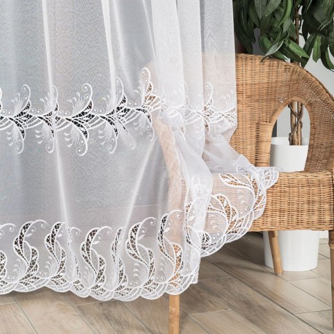 Firanka z aplikacją na markizecie, wys. 280cm, kolor biały 162035/433/001/000280/1