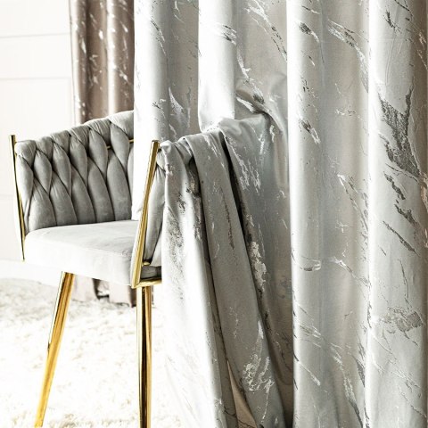 MARMA Zasłona gotowa na przelotkach, 250x140cm, kolor 021 pastelowy szary ze srebrnym nadrukiem na VELVI