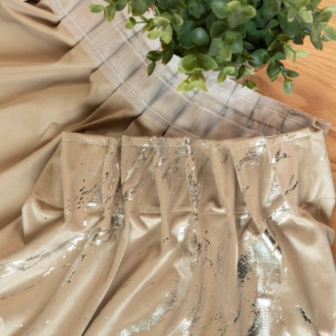 MARMA Zasłona gotowa na taśmie, 250x140cm, kolor 001 ciemny beżowy ze srebrnym nadrukiem na VELVI TD0037/