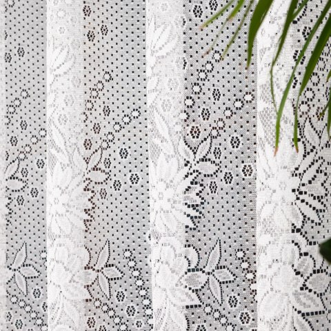 Firanka żakardowa ze wzorem po całości, wys. 270cm, kolor biały 361090/000/001/000270/1
