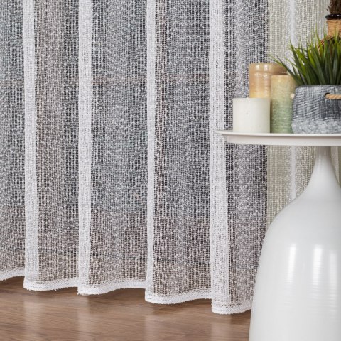 Firanka fantazyjna siatka z puszystymi przeszyciami, wys. 280cm, kolor biały 006050/000/001/000280/1