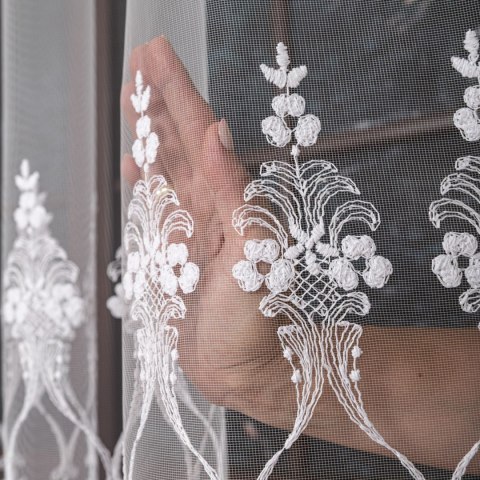 Firanka haftowana z samym dołem, wys.300cm, kolor biały FH0036/020/001/000300/1