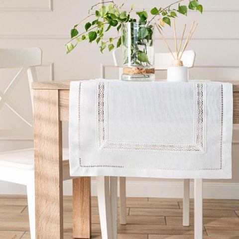 SELVIA Bieżnik z gipiurą, 38cmx140cm, kolor biały 250200/KSP/L01/038140/1