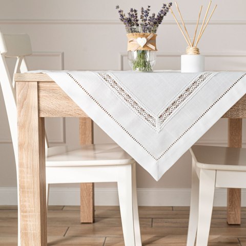SELVIA Serweta z gipiurą, 85x85cm, kolor biały 250200/KSP/L01/085085/1