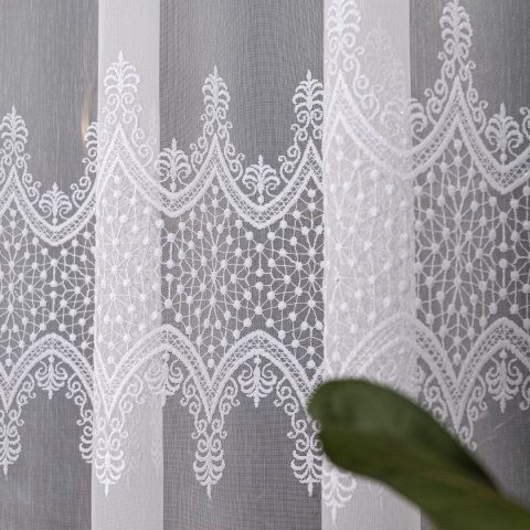 Firanka haftowana pasowa, wys. 170cm, kolor biały FH0027/768/001/000170/1