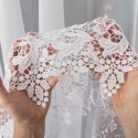 Firanka z aplikacją na markizecie ze wzorem pasowym, wys. 180cm, kolor biały 122625/433/A01/000180/1