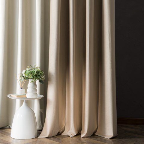 BLACKOUT VELVET Zasłona gotowa na taśmie, 250x140cm, kolor 003 jasny beżowy BLAVEL/ZGT/003/140250/1