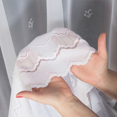 Firanka żakardowa ze wzorem po całości, wys. 250cm, kolor biały 023419/000/001/000250/1