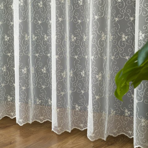 Firanka haftowana ze wzorem po całości, wys. 300cm, kolor 042 offwhite ze złotą nitką 013545/885/042/000300/1