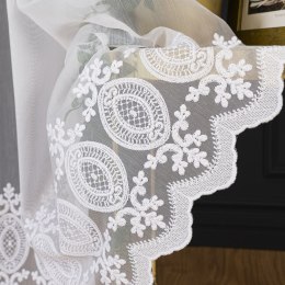 Firanka haftowana ze wzorem na samym dole, wys. 160cm, kolor 001 biały 013595/768/001/000160/1